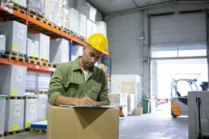 Quản lý kho là gì? Nhiệm vụ, vai trò và kỹ năng của người quản lý kho